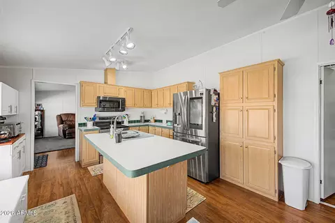 9741 Escondido Ave, Mesa, AZ 85208 photo 6
