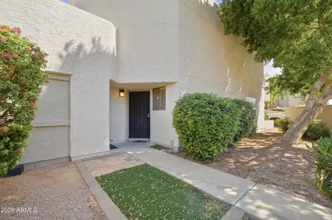 835 N Granite Reef Rd #28, Scottsdale, AZ 85257