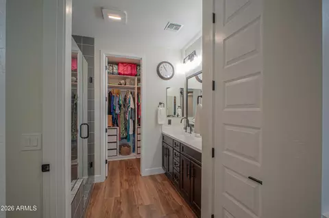 Entry Way - 10653 E Texas Ave, Mesa, AZ 85212 photo 4 of 7