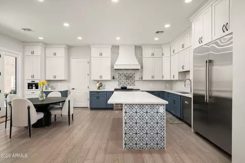 Kitchen - 3449 E Lions St, Phoenix, AZ 85018 photo 5 of 7