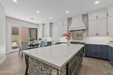 Kitchen - 3449 E Lions St, Phoenix, AZ 85018 photo 4 of 7