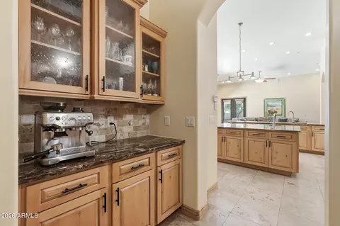 Kitchen - 15445 E Bronco Ct, Gilbert, AZ 85298 photo 8 of 9
