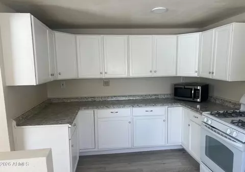 Kitchen - 218 E Hardy St, Miami, AZ 85539 photo 2 of 2