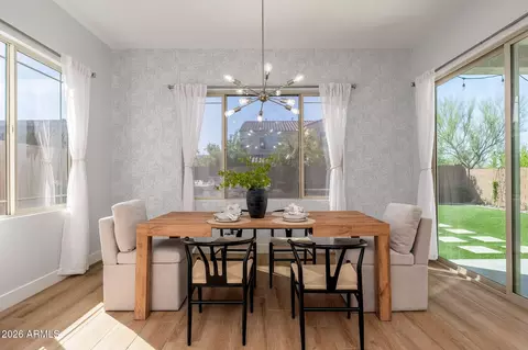 Dining - 3413 E Crest Ln, Phoenix, AZ 85050 photo 1 of 2