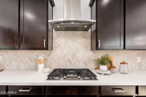Kitchen - 3413 E Crest Ln, Phoenix, AZ 85050 photo 4 of 4