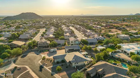 View/Area - 1444 N Aaron Cir, Mesa, AZ 85207 photo 6 of 9