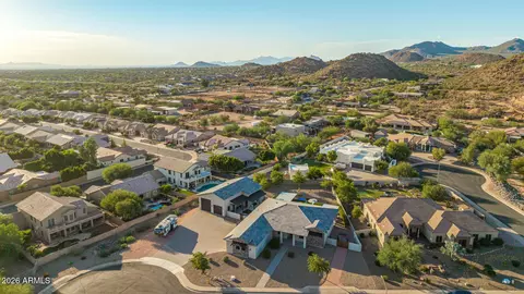 View/Area - 1444 N Aaron Cir, Mesa, AZ 85207 photo 5 of 9