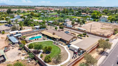 View/Area - 3109 N Gilbert Rd, Mesa, AZ 85203 photo 6 of 10