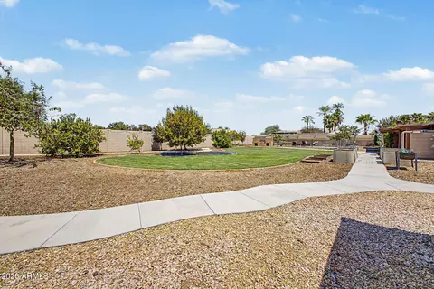 Exterior - 3109 N Gilbert Rd, Mesa, AZ 85203 photo 13 of 23