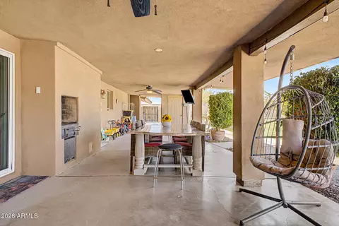 Exterior - 3109 N Gilbert Rd, Mesa, AZ 85203 photo 11 of 23
