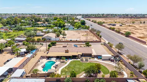 View/Area - 3109 N Gilbert Rd, Mesa, AZ 85203 photo 4 of 10