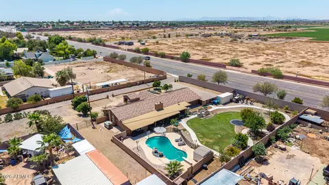 View/Area - 3109 N Gilbert Rd, Mesa, AZ 85203 photo 5 of 10