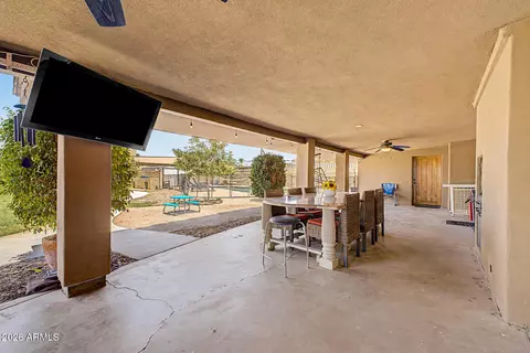 Exterior - 3109 N Gilbert Rd, Mesa, AZ 85203 photo 10 of 23