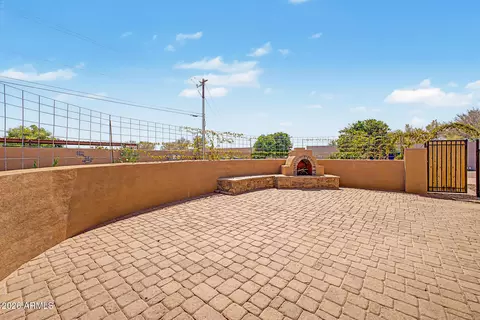 Exterior - 3109 N Gilbert Rd, Mesa, AZ 85203 photo 8 of 23