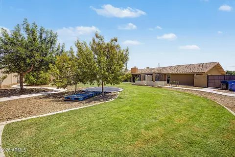 Exterior - 3109 N Gilbert Rd, Mesa, AZ 85203 photo 14 of 23