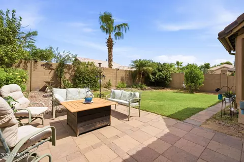 Exterior - 4078 E Maplewood St, Gilbert, AZ 85297 photo 4 of 9