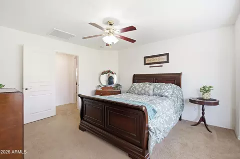 Bedroom - 4078 E Maplewood St, Gilbert, AZ 85297 photo 3 of 6