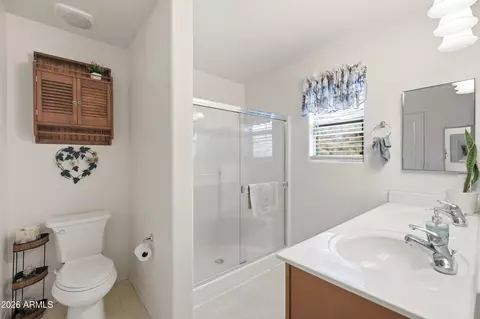Bath - 4078 E Maplewood St, Gilbert, AZ 85297 photo 1 of 2
