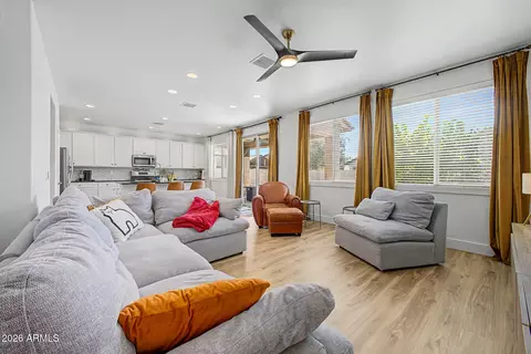 Living - 3571 E Alfalfa Dr, Gilbert, AZ 85298 photo 2 of 3