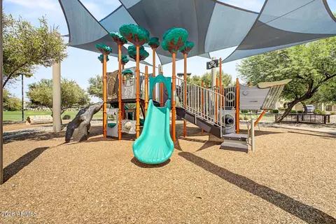 View/Area - 3571 E Alfalfa Dr, Gilbert, AZ 85298 photo 5 of 8