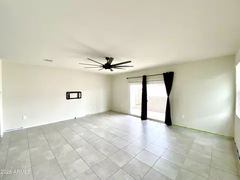 Living - 18556 W Buckskin Trl, Wittmann, AZ 85361 photo 2 of 3