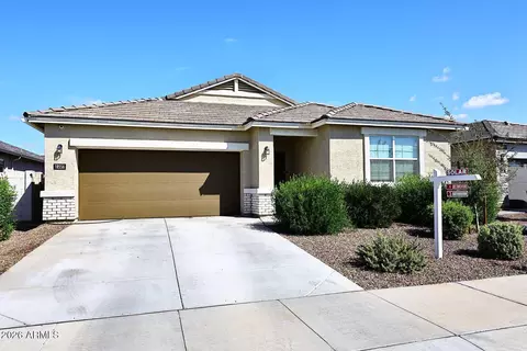 Exterior - 18556 W Buckskin Trl, Wittmann, AZ 85361 photo 2 of 8