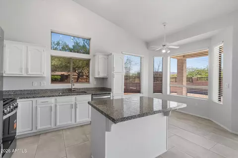 Kitchen - 7521 E Oasis Cir, Mesa, AZ 85207 photo 2 of 3