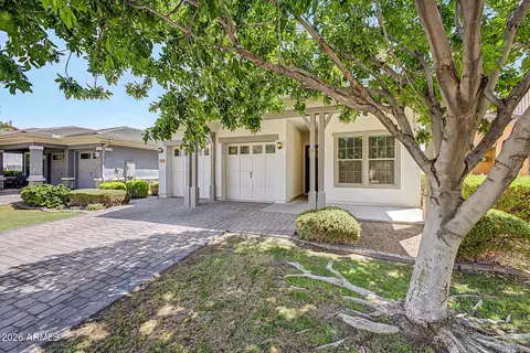 Other - 3047 E Austin Dr, Gilbert, AZ 85296 photo 1 of 17