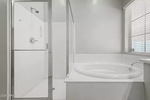 Bath - 3047 E Austin Dr, Gilbert, AZ 85296 photo 2 of 3