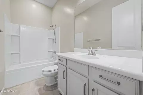 Bath - 3047 E Austin Dr, Gilbert, AZ 85296 photo 3 of 3