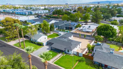 View/Area - 511 E Oregon Ave, Phoenix, AZ 85012 photo 1 of 2