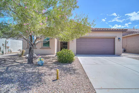 324 N Monterey Ct, Casa Grande, AZ 85194