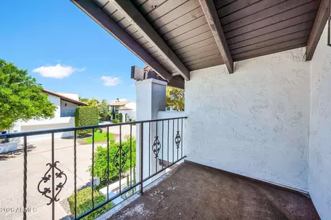 Exterior - 77 E Missouri Ave #57, Phoenix, AZ 85012 photo 6 of 7