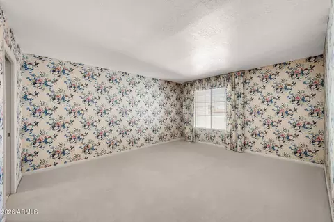 Bedroom - 77 E Missouri Ave #57, Phoenix, AZ 85012 photo 3 of 7