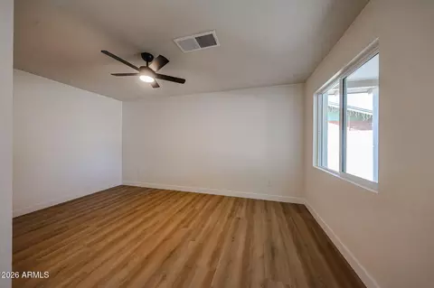 Living - 3337 W Ocotillo Rd, Phoenix, AZ 85017 photo 4 of 4