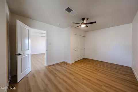 Bedroom - 3337 W Ocotillo Rd, Phoenix, AZ 85017 photo 1 of 6