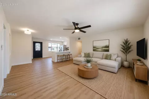 Living - 3337 W Ocotillo Rd, Phoenix, AZ 85017 photo 2 of 4