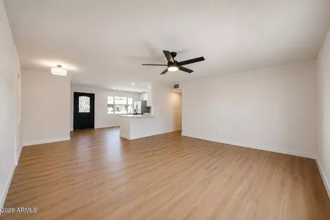 Living - 3337 W Ocotillo Rd, Phoenix, AZ 85017 photo 3 of 4