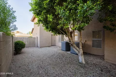Exterior - 1424 E Horseshoe Ave, Gilbert, AZ 85296 photo 6 of 9