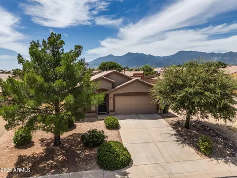 2080 Copper Sky Dr, Sierra Vista, AZ 85635