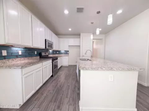 Kitchen - 9840 E Theia Dr, Mesa, AZ 85212 photo 3 of 3