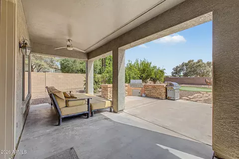 Exterior - 4091 E Ravenswood Dr, Gilbert, AZ 85298 photo 13 of 18