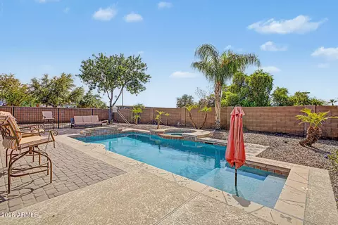 Exterior - 4091 E Ravenswood Dr, Gilbert, AZ 85298 photo 6 of 18