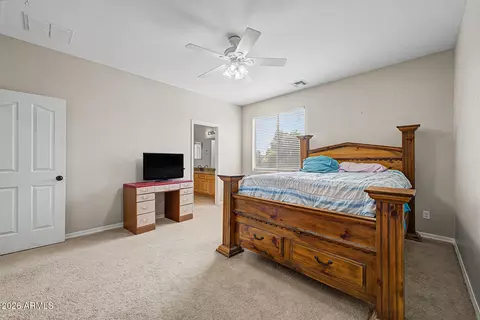 Bedroom - 4091 E Ravenswood Dr, Gilbert, AZ 85298 photo 6 of 10