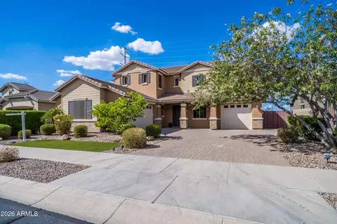 20562 E Raven Dr, Queen Creek, AZ 85142