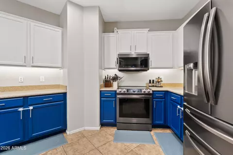 Kitchen - 4086 E Megan St, Gilbert, AZ 85295 photo 2 of 4