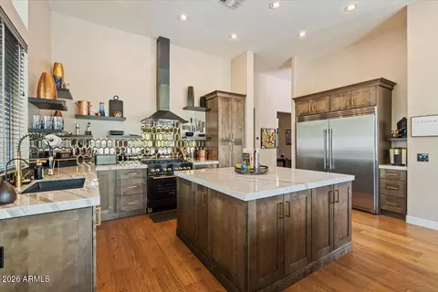 Kitchen - 7664 E Torrey Point Cir, Mesa, AZ 85207 photo 4 of 7