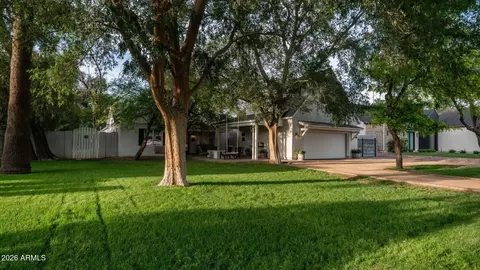 Exterior - 3244 E Weldon Ave, Phoenix, AZ 85018 photo 1 of 20