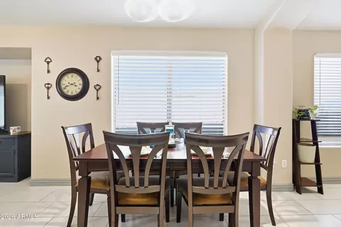 Dining - 4038 E Orion St, Gilbert, AZ 85234 photo 2 of 4