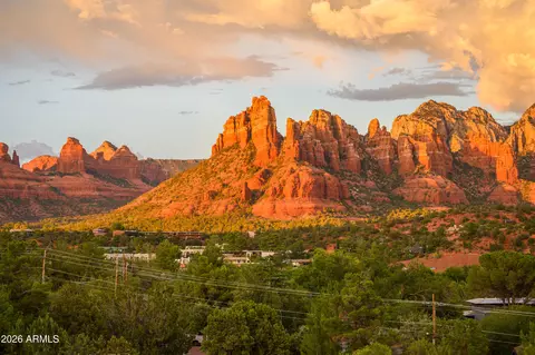 303 Oak Ridge Ln, Sedona, AZ 86336